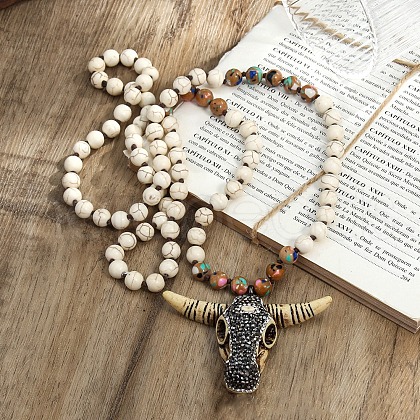 Bohemian Style Cattle Head Resin & Rhinestone Pendant Natural Howlite Round Beaded Necklaces for Women FS-WGF22A5-04-1