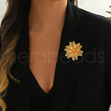 Elegant Floral Iron Lapel Pin Brooches for Women UQ9060-1