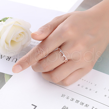 Crown Brass Micro Pave Clear Cubic Zirconia Finger Rings for Women FS-WG9962F-01-1