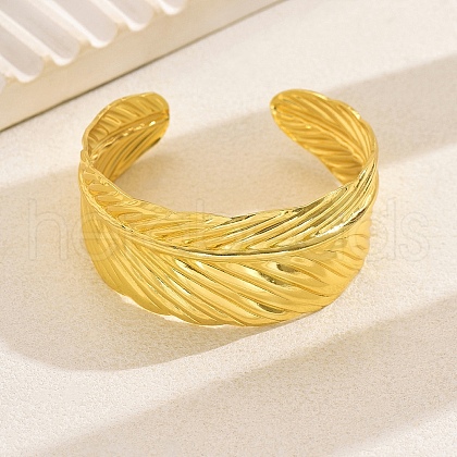 Luxurious Leaf Brass Cuff Bangles for Women HC3716-1