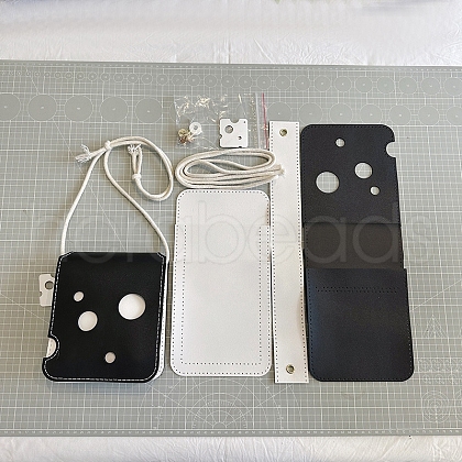 DIY Round Cut Cellphone Bags Set PW-WGB82F7-01-1