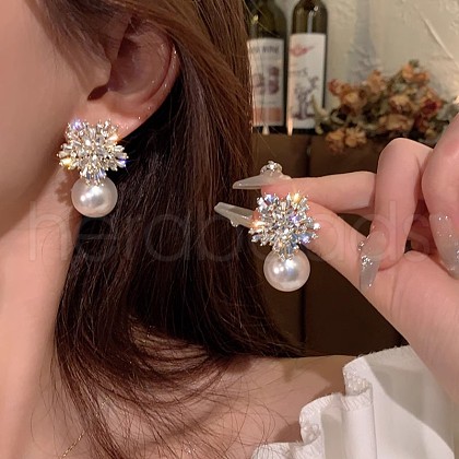 Snowflake with Round Alloy Crystal Rhinestone Dangle Stud Earrings FS-WGD1A25-01-1