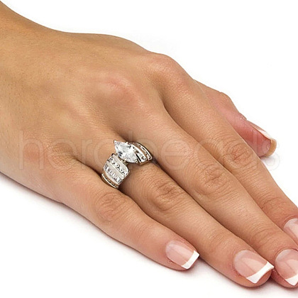 Brass Cubic Zirconia Finger Rings for Wmomen FS-WG2886B-03-1