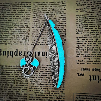 Luminous Alloy Feather Bookmark WG51979-06-1