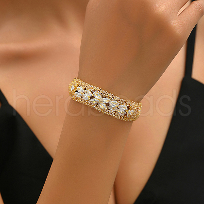 Fashionable Brass Crystal Rhinestone Bracelets for Women YZ3115-1