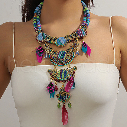 Bohemian Style Alloy Emerald Rhinestone and Dyed Feather & Polyester Cloth Round Statement Bib Necklaces for Women FS-WGC08FA-02-1