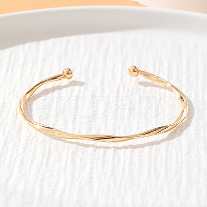Twisted Alloy Cuff Bangles for Women WG45AE5-14-1