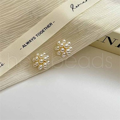 Bright Shell Pearl Flower Stud Earrings WA5207-1