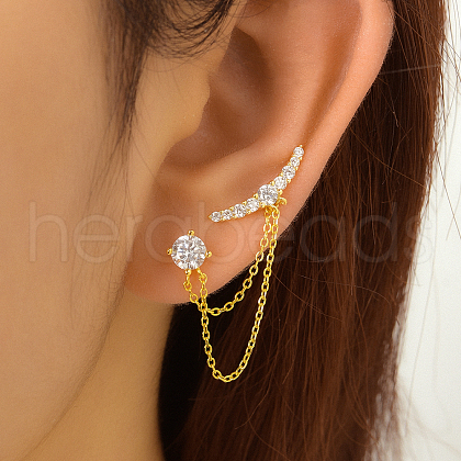 Fashionable S925 Sterling Silver Clear Cubic Zirconia Stud Earrings BI8487-1