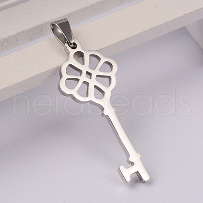 Tarnish Resistant Key 304 Stainless Steel Pendants STAS-E104-02P-1