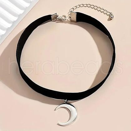 Gothic Moon CCB Plastic Pendant Black Velvet Choker Necklaces for Women FS-WG30AE2-01-1