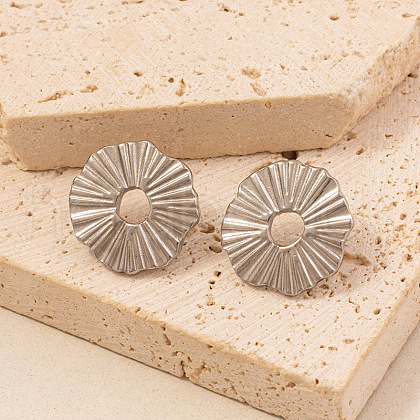 Non-Tarnish Flat Round Stainless Steel Stud Earrings for Women US2869-7-1
