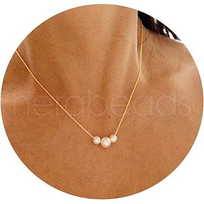 Simple Style Round Imitation Pearl 3 Beads Pendant Alloy Chain Necklaces for Women FS-WG0DEC3-06-1