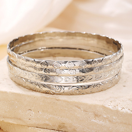 4Pcs 4 Styles Heart/Rhombus/Flower Pattern Alloy Bangles for Women FS-WGBCD58-02-1