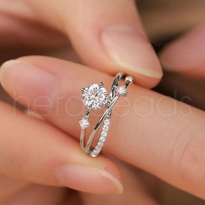 Retro Brass Micro Pave Clear Cubic Zirconia Finger Rings for Women FS-WG492FF-01-1