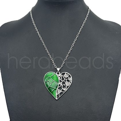 Alloy Rhinestone Pendant Necklaces QD9835-9-1