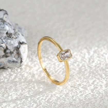 Simple Style Brass Cubic Zirconia Finger Rings for Women FS-WGDD3D9-01-1